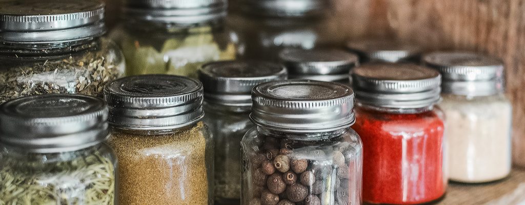 spices-g089286612_1920 אנרגטיקה של מזונות